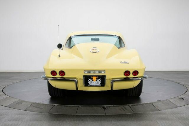 Chevrolet Corvette 1967 image number 23