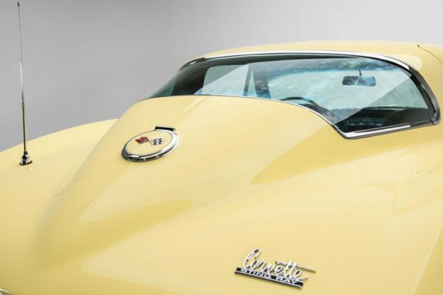 Chevrolet Corvette 1967 image number 28