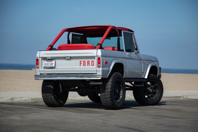 Ford Bronco 1972 image number 11