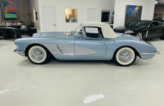 Chevrolet Corvette Fuelie 1958 image number 3