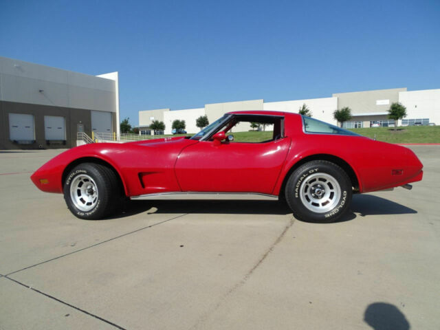 Chevrolet Corvette 1978 image number 2