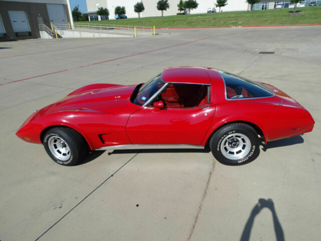 Chevrolet Corvette 1978 image number 22