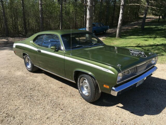 Plymouth Duster 1971 image number 0