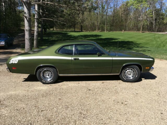 Plymouth Duster 1971 image number 29