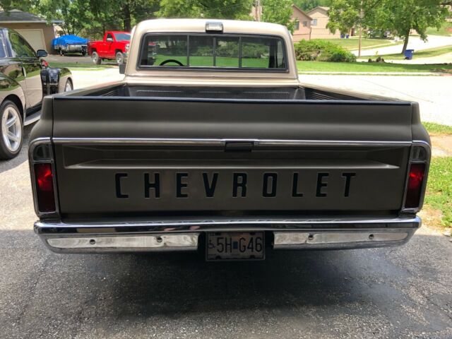 Chevrolet Cheyenne 1972 image number 3