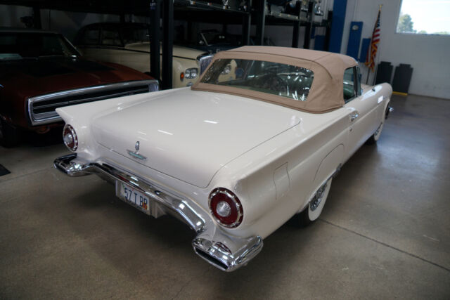 Ford Thunderbird 312 V8 Convertible 1957 image number 21