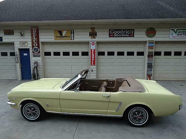 Ford Mustang 1965 image number 0