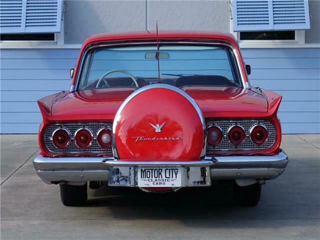 Ford Thunderbird 1960 image number 25