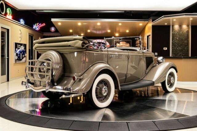 Ford Phaeton 1934 image number 37