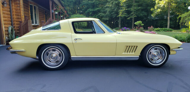 Chevrolet Corvette 1967 image number 1