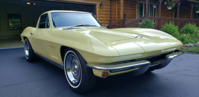 Chevrolet Corvette 1967 image number 2