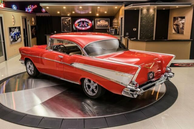 Chevrolet Bel Air/150/210 1957 image number 16