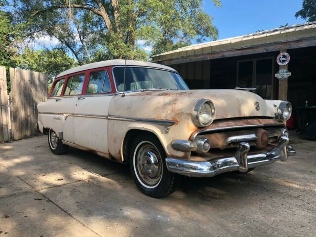 Ford Country Sedan 1954 image number 29