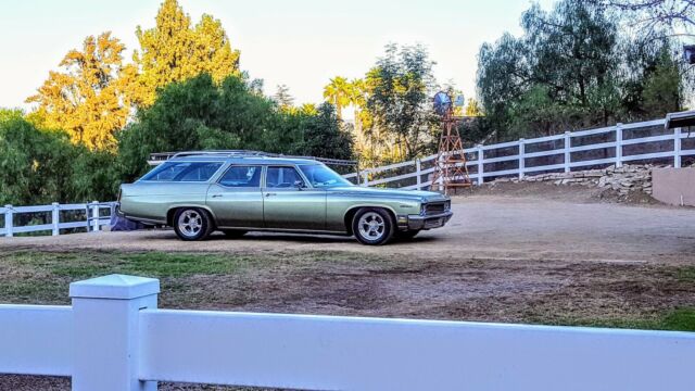 Buick Estate Wagon 1971 image number 19