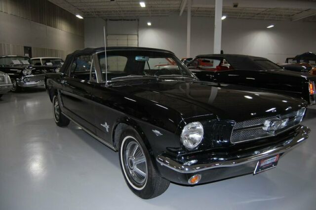 Ford Mustang 1965 image number 33