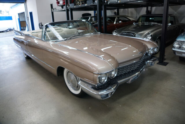 Cadillac Series 62 V8 Convertible 1960 image number 33