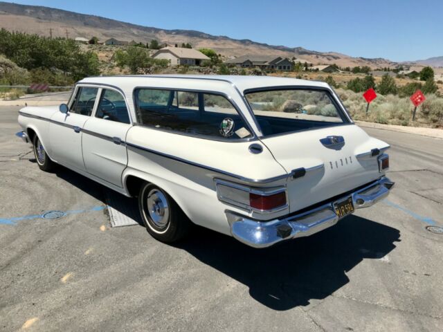 Dodge 880 Station Wagon 1964 image number 27