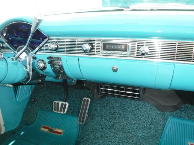 Chevrolet Bel Air/150/210 1956 image number 16