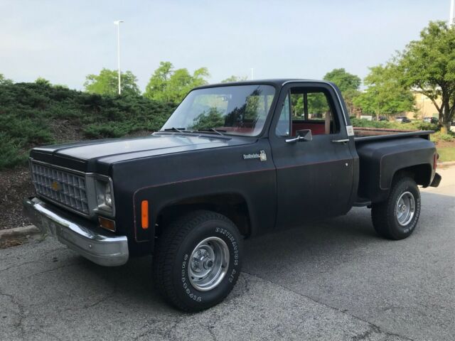 Chevrolet C/K Pickup 1500 1976 image number 23