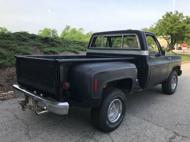 Chevrolet C/K Pickup 1500 1976 image number 4