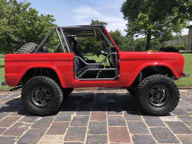 Ford Bronco 1970 image number 19