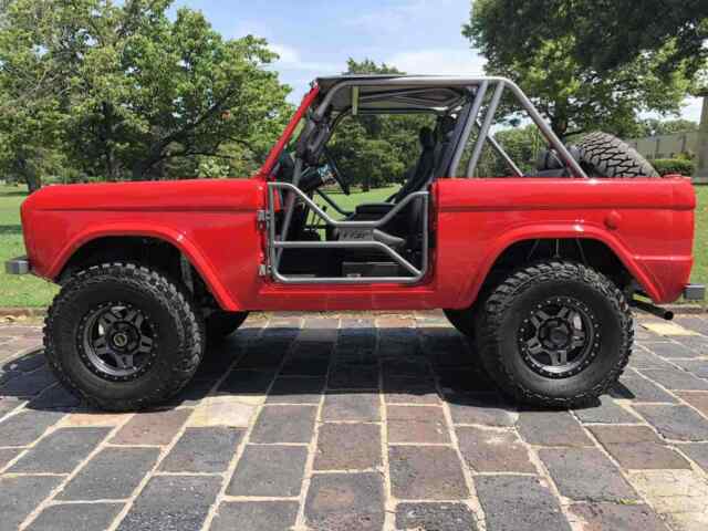 Ford Bronco 1970 image number 22