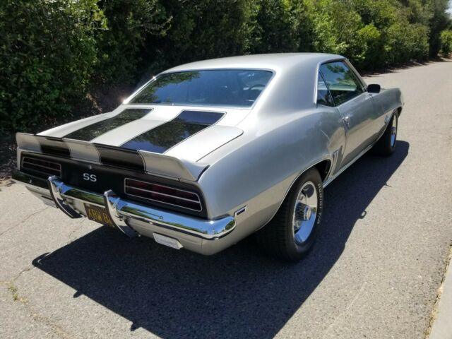 Chevrolet Camaro 1969 image number 7