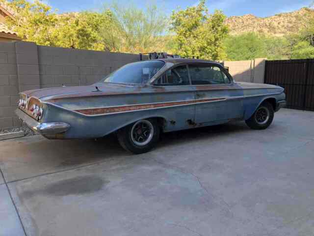 Chevrolet Impala Bubble Top Barn Find 1961 image number 1