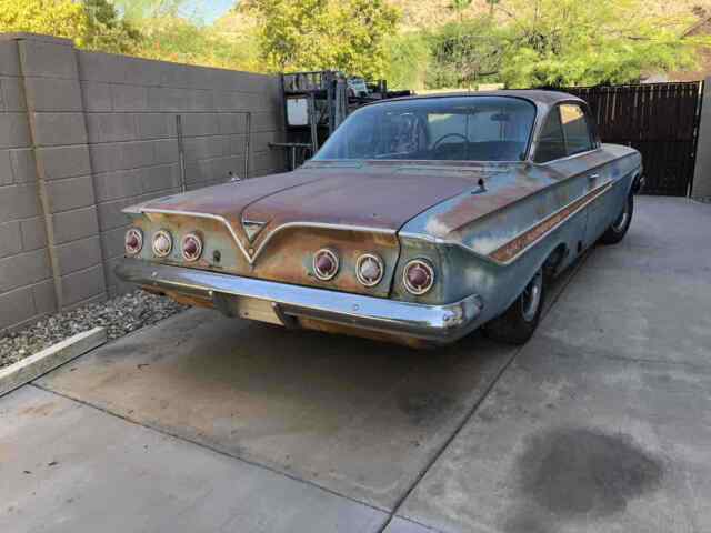 Chevrolet Impala Bubble Top Barn Find 1961 image number 2