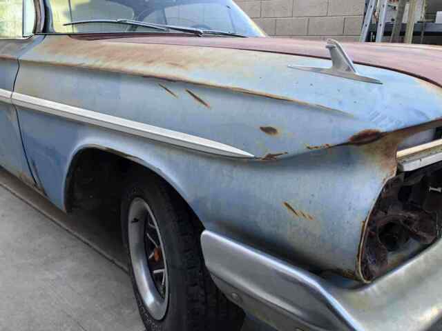 Chevrolet Impala Bubble Top Barn Find 1961 image number 21