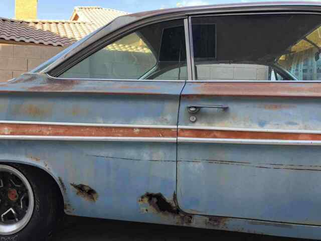 Chevrolet Impala Bubble Top Barn Find 1961 image number 23