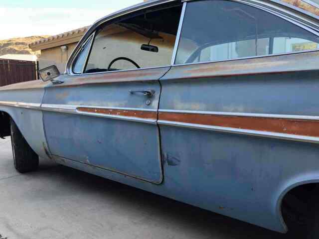 Chevrolet Impala Bubble Top Barn Find 1961 image number 26