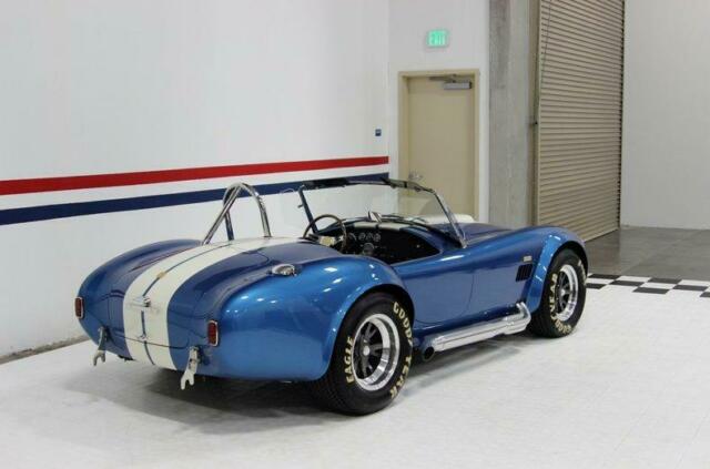 Shelby Cobra 1965 image number 4