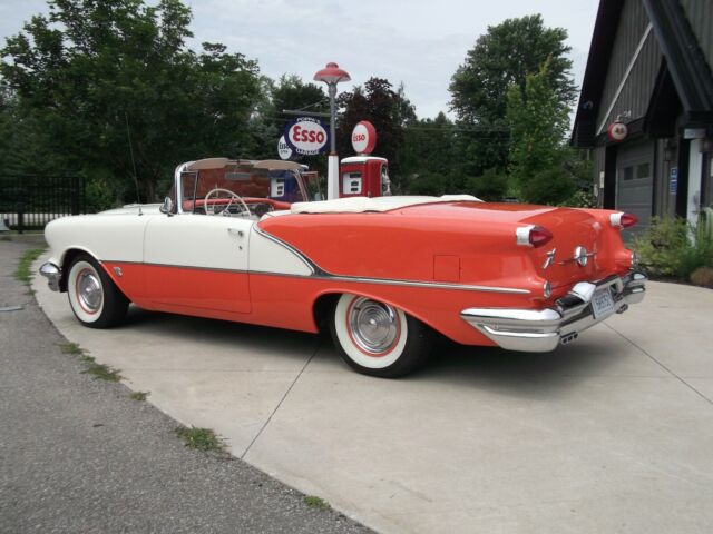 Oldsmobile Eighty-Eight 1956 image number 3