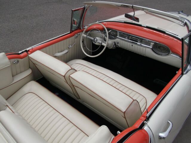 Oldsmobile Eighty-Eight 1956 image number 33