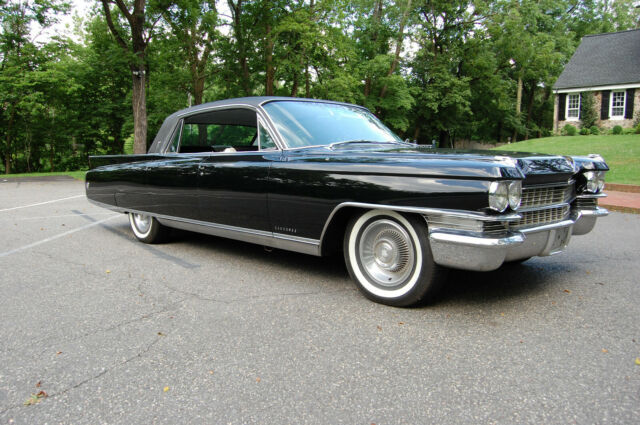 Cadillac Fleetwood 1963 image number 21