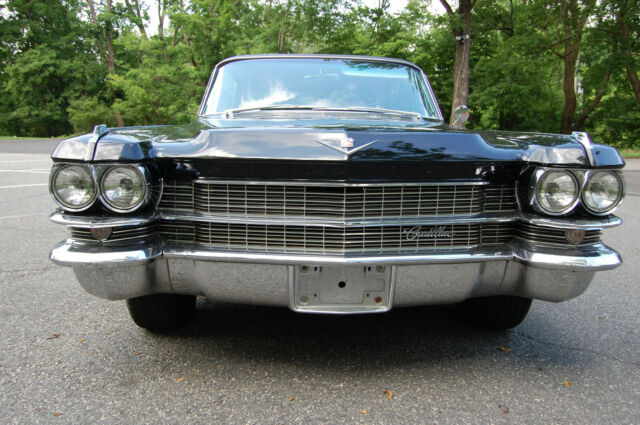 Cadillac Fleetwood 1963 image number 24