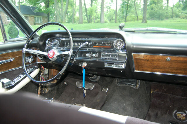 Cadillac Fleetwood 1963 image number 27