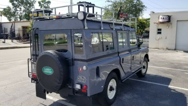 Land Rover IIA 1970 image number 27