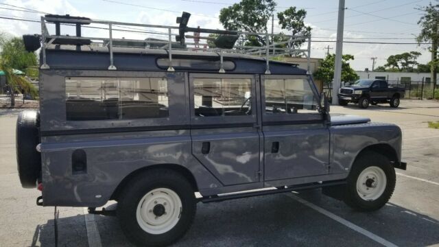 Land Rover IIA 1970 image number 28