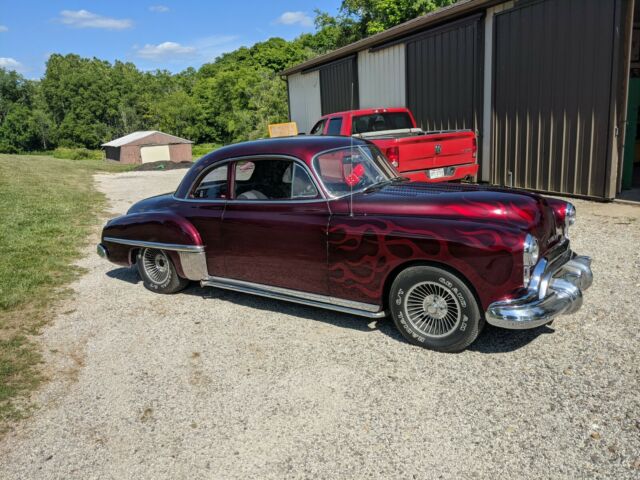 Oldsmobile Eighty-Eight 1949 image number 22