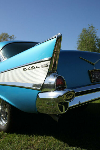 Chevrolet Bel Air/150/210 1957 image number 16