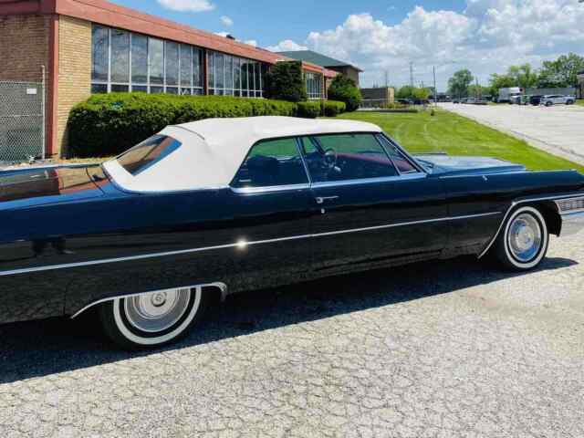 Cadillac coupe deville 1965 image number 17