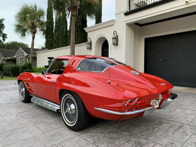 Chevrolet Corvette 1963 image number 1