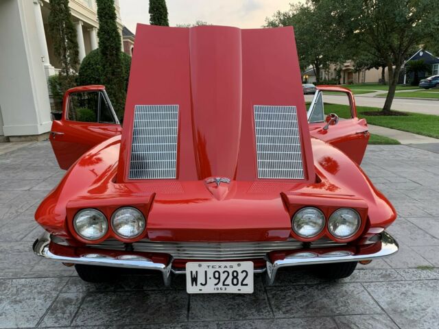 Chevrolet Corvette 1963 image number 22