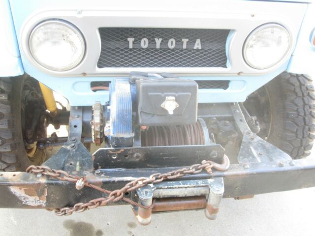 Toyota Land Cruiser 1973 image number 6