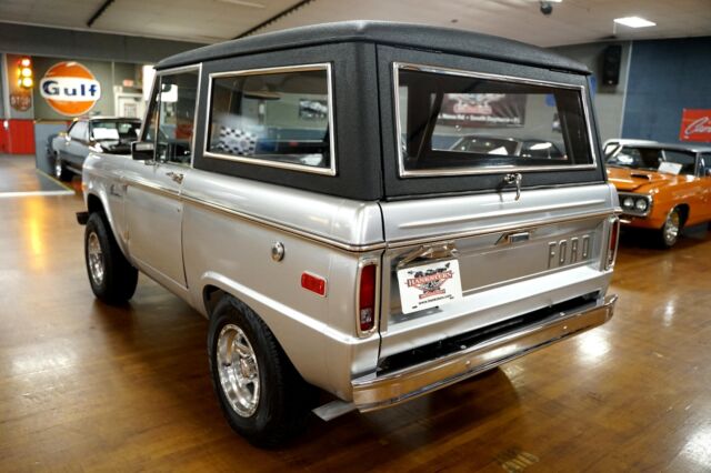 Ford Bronco 1974 image number 15