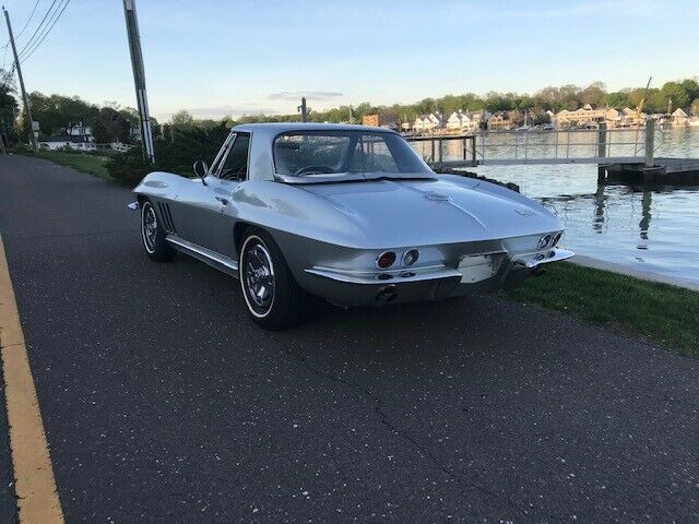 Chevrolet Corvette 1966 image number 4