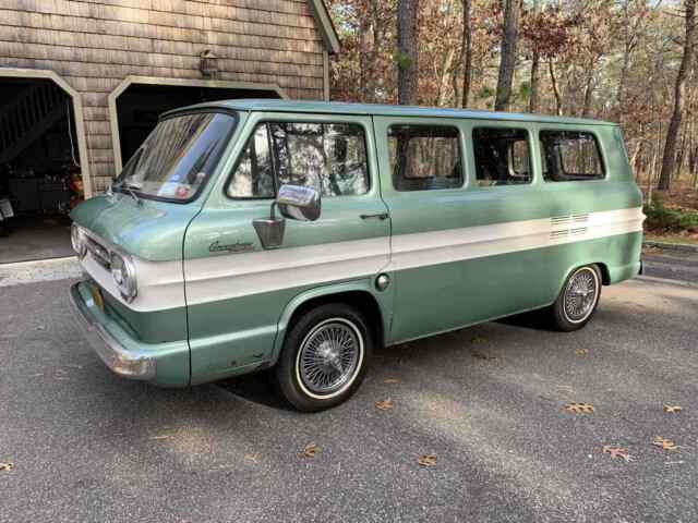 Chevrolet corvair greenbrier 1963 image number 1