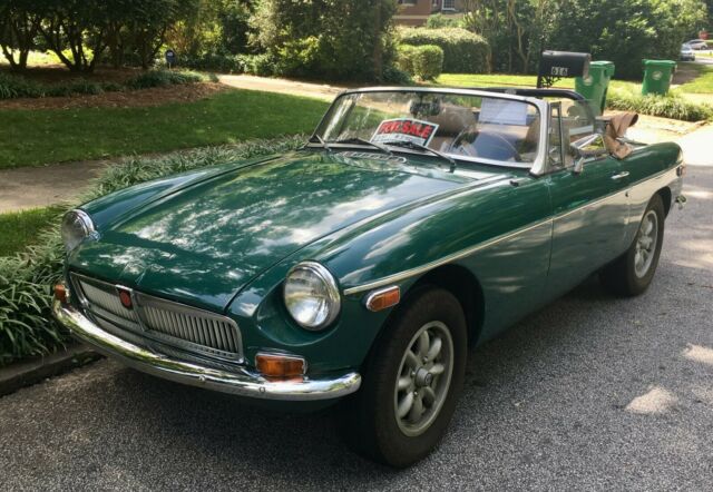 MG MGB 1977 image number 14